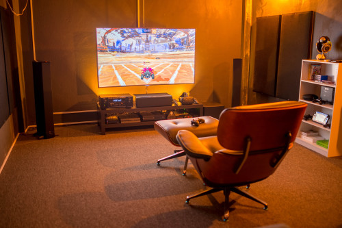 linxspiration:  This Epic 4K, Virtual Reality Setup Will Make You Incredibly Jealous
