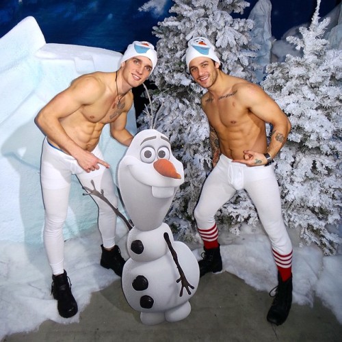 rapideyesmovement:   Do You Want To Build A Snowman  