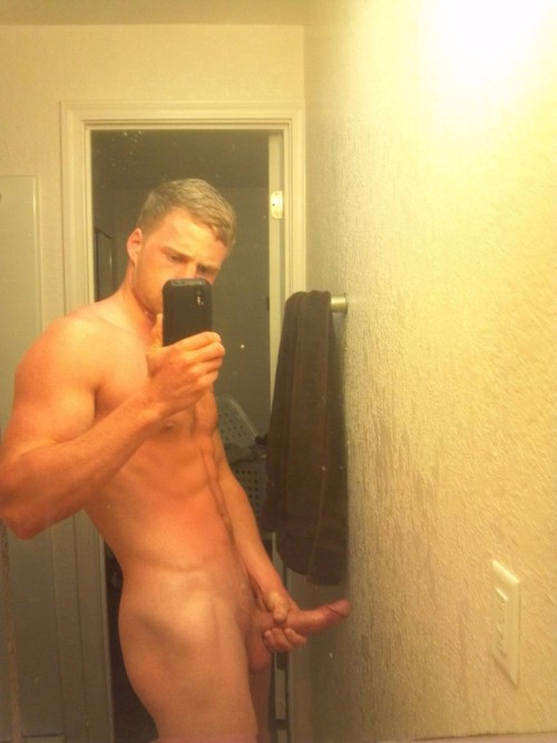 brainjock:  I know you guys remember this hot blonde stud from a while back, right? Love that big ole dick!