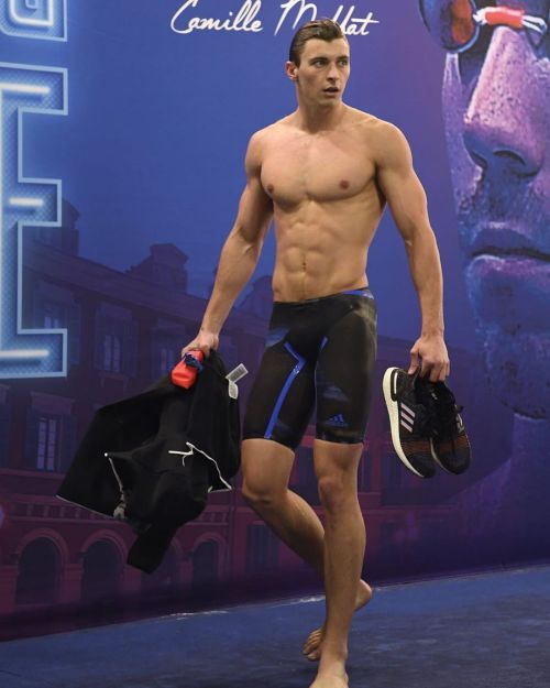 thetightstuff:Maxime Grousset Please follow these blogs! - candid♂male | swimmers♂divers | men♂watch