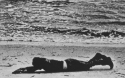 rudygodinez: Vito Acconci, Drifts, (November 1970) I. Rolling toward the waves as the waves roll toward me; rolling away fro the waves as the waves roll away from me. II. Lying on the beach in one position, as the waves come up in varying positions around