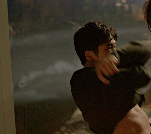 Kdrama Male Leads' Shirtless Moments