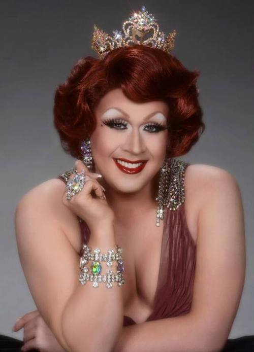 boy-to-girl-transformation:  Miss Drag Queen   get glamorous