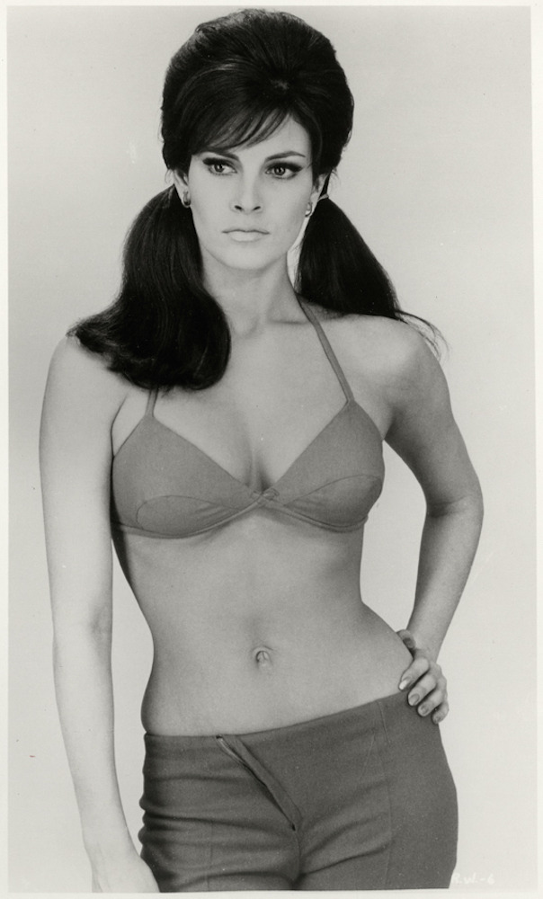 gmgallery:  Raquel Welch in wardrobe test sitting for The Biggest Bundle of Them