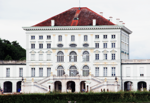 melodyandviolence: Nymphenburg Palace, Munich, Germany  via Borboletas ao Luar