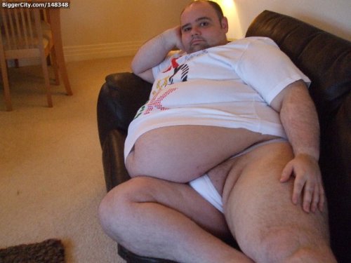 gordo4gordo4superchub:  Mmmmmmm yummy