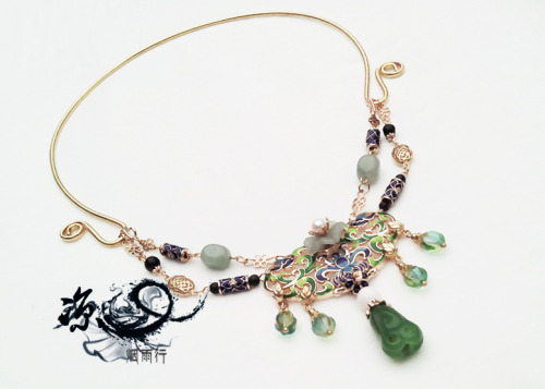 ziseviolet: fouryearsofshades: 凉笙记 Accessory for traditional Chinese Hanfu - Yingluo/璎珞 (Necklace).