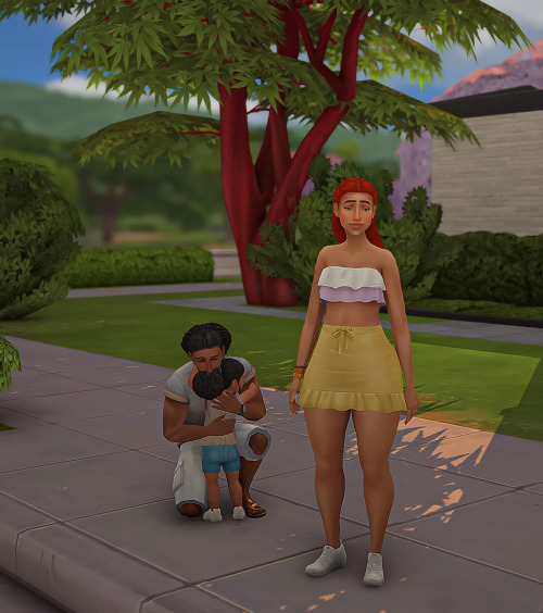 The Graysons are Moving!I decided to move these 3 to my regular save and switched their scenario to 