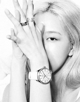 cixpink:Rosé Photoshoot x OMEGA x W Korea Magazine