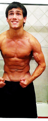 beautifulmengaypics:    Michael Hoffman before tattoos 