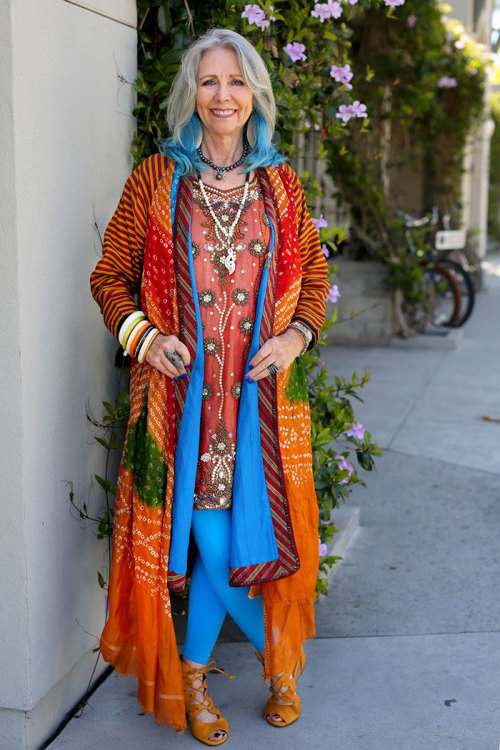 gerundsandcoffee:headspace-hotel:bhuidseach:skittle-happy-matt:boredpanda:Stylish Seniors That Prove