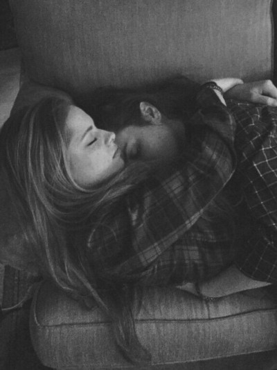 lesbians-in-love-personalblog:cuddle with you