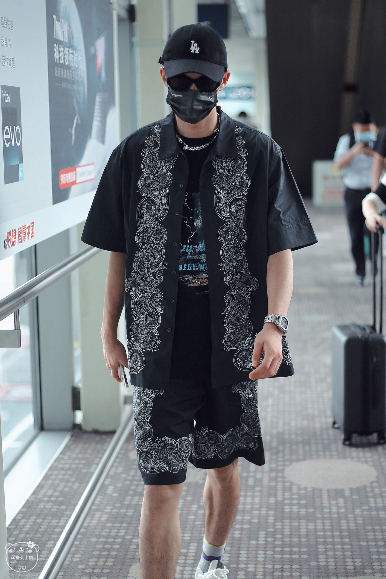 Airport Fashion — Dylan Wang - January 1st 2021