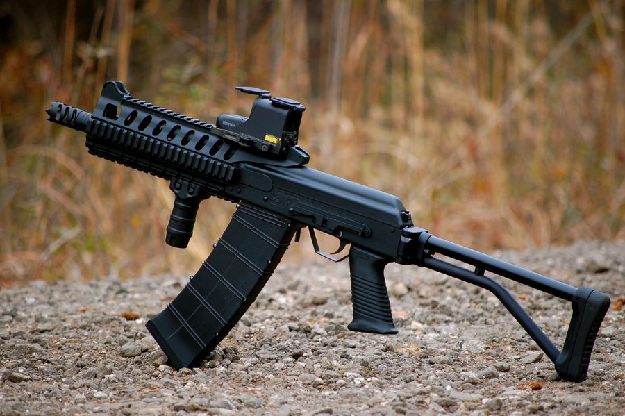 gunrunnerhell:  Bye The Saiga 12 shotgun, patterned around the Kalashnikov platform