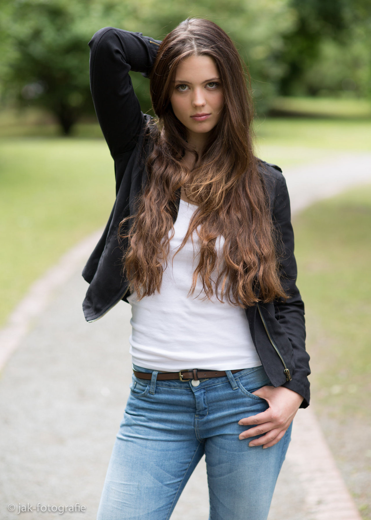 Beautiful Teens & Female Celebrities