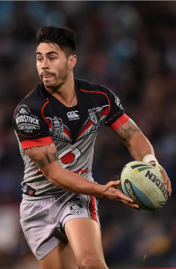 roscoe66:  Shaun Johnson and Sam Tomkins of the New Zealand Warriors 