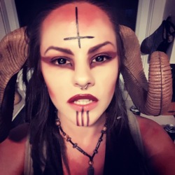 amara-lilith:What were you all for Halloween? I love any chance I can get to dress up as a demon!