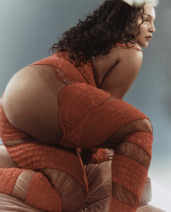 distantvoices:Paloma Elsesser by Melanie Ramon for ES Magazine 