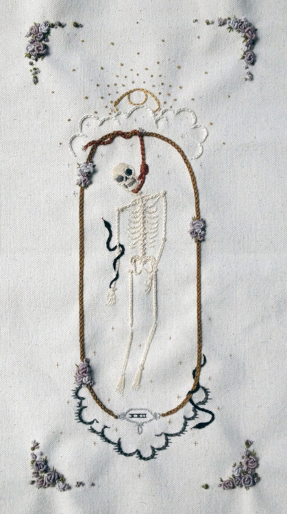 ghoulnextdoor:LITTLE EMBROIDERED BONES: T.C. Hutchinson of tinycup needleworks 