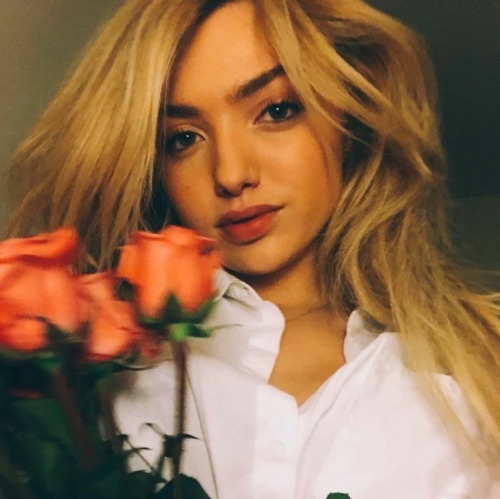 Icons Peyton List