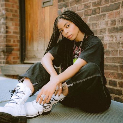 www.instagram.com/lei_smokahontas