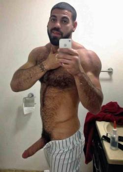 hairymenofcolor:    Hairy Men of Color  