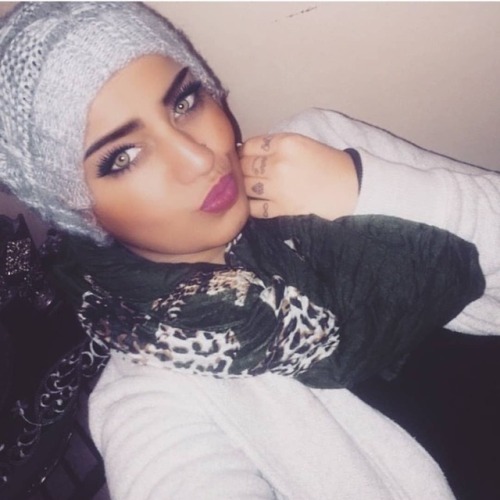 #hijabista #hijab #hijabi #lebanon #beautiful #lebanese #lebanesegirl #beauty #beirut #hijabbeauty #