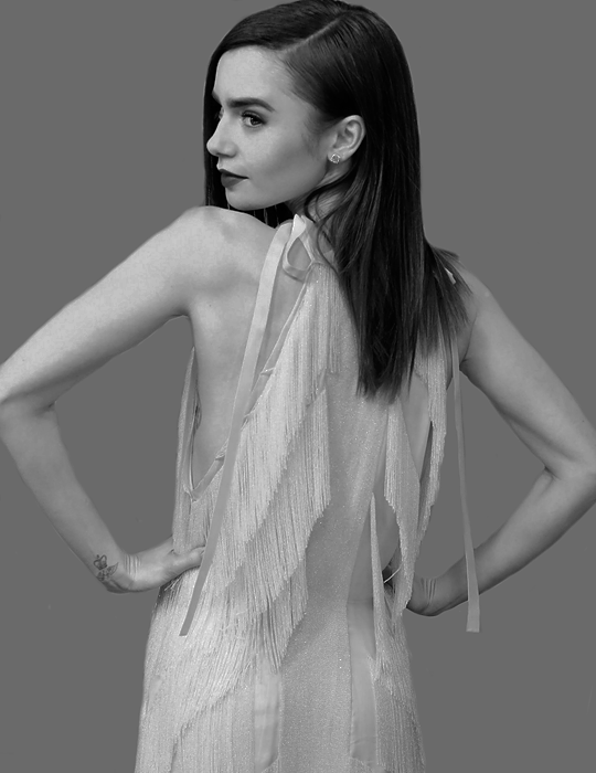 glamoroussource:  Lily Collins@ The 6th Annual Breakthrough Prize Ceremony held at