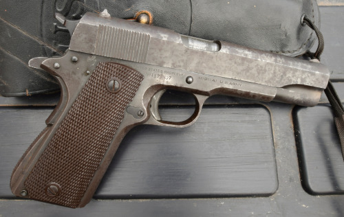yeoldegunporn:  Colt M1911A1 1944 