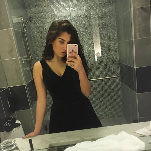 ¿mirror zelfie? by laurenjauregui