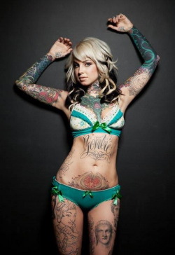 we-require-more-tatooed-girls:  More @ http://we-require-more-tatooed-girls.tumblr.com