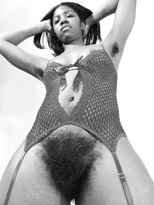 chocolate-pussycat-fur:  chocolate-pussycat-fur:  Hairy Harley 1  CHOCOLATE FURRY
