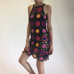 thegolddig:  H&M floral crochet dress(more