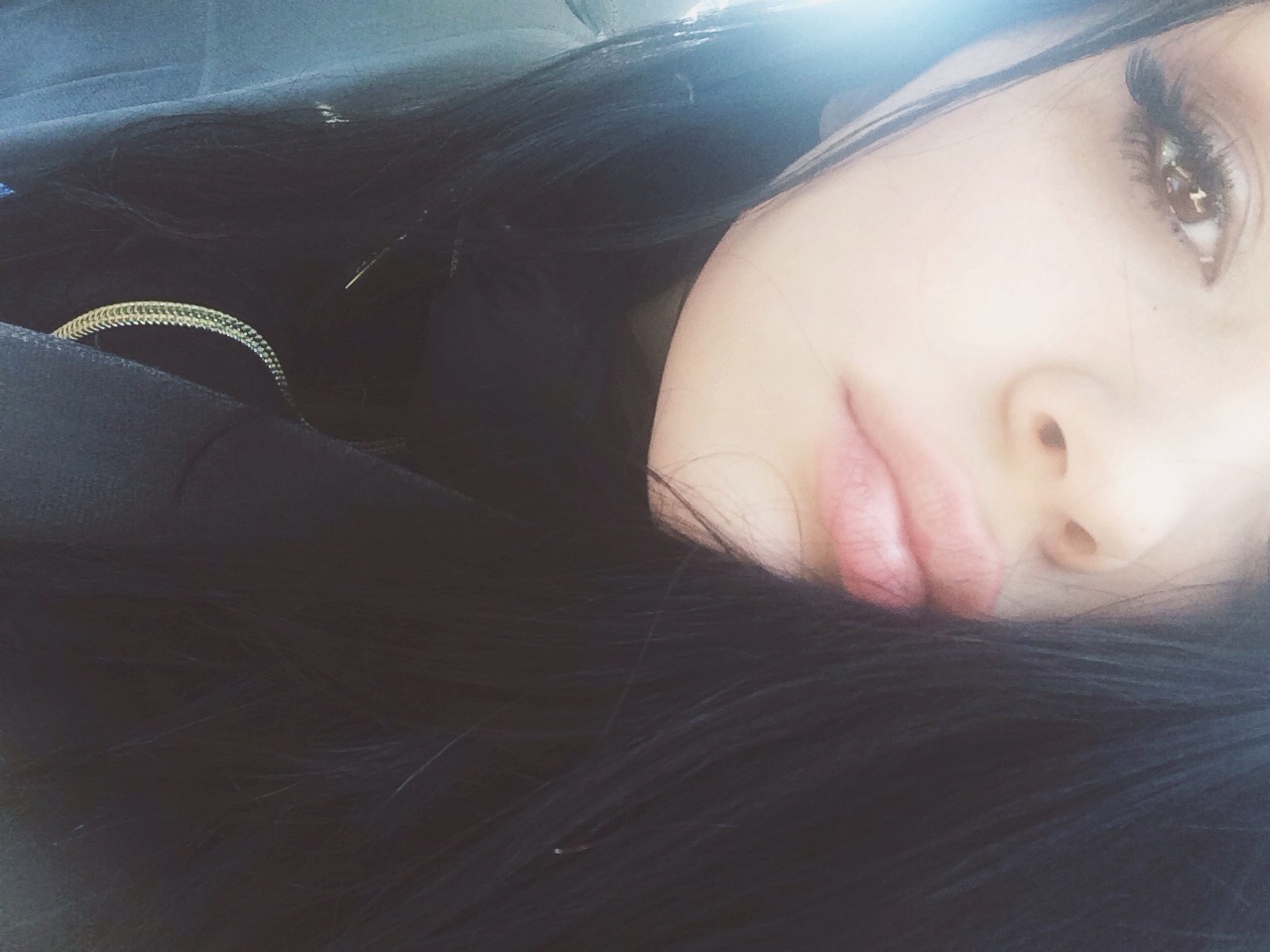 aazizam:  MORE HERE BABE♥