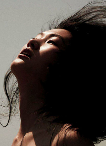 labsinthe:  Lina Zhang photographed by Ben Hassett for Vogue China 2012