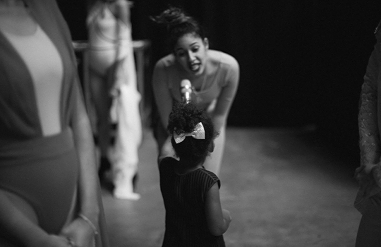 life-of-beyonce:  Blue X Made In Americs BTS. 