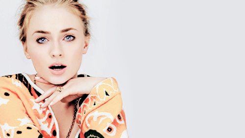 sansastvrrk: Sophie Turner for Glamour Mexico (July 2015)
