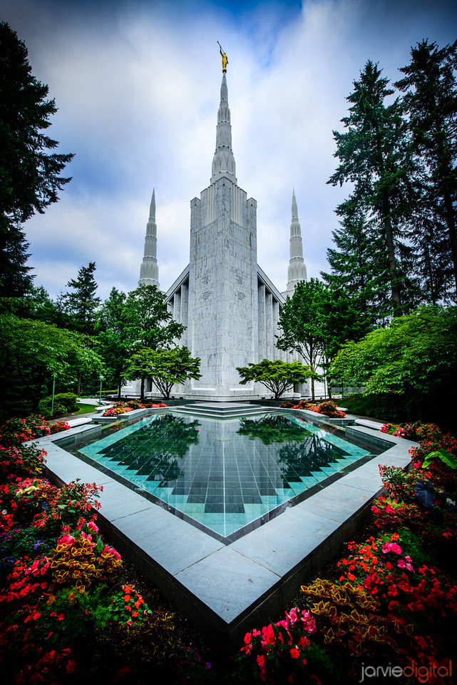 travelgurus:                 The Amazing  Portland Oregon Temple by JarvieDigital