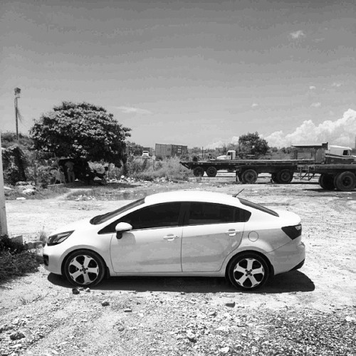 paveltronic:
“ Muelle o k ase #bocachica #caucedo #kiario #car #white #work
”