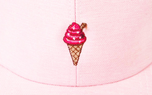 pinkcaramelcorn: embroidered snapback | 11.50$ | free shipping | discount code; pinkcaramel