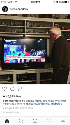 centipeetle:  institute-for-thermal-research:  numberonemetsfan:  A picture of a sad man  Why is he watching tv standing up  Can’t afford chairs.. maybe if he was the president ): 