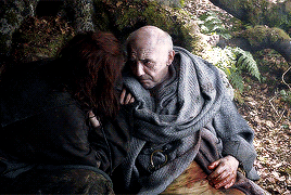allnerds:countdown to season 8  →  Day 6 Saddest moment(s):   Death is the enemy.
