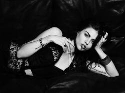 papercutslove:  Frances Bean Cobain 