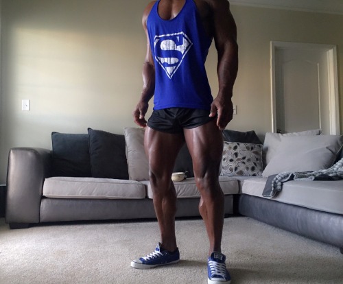 actionfigurebody:  💙🍆 IG MDB25