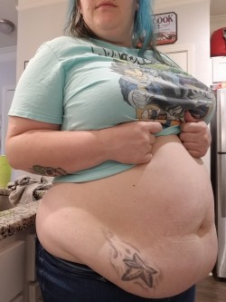 plump-mermaid:Maybe I’m gaining  I porn pictures