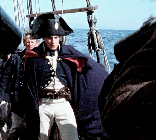 philippaofhainault: ✩ Midshipman Horatio Hornblower arriving for his first command