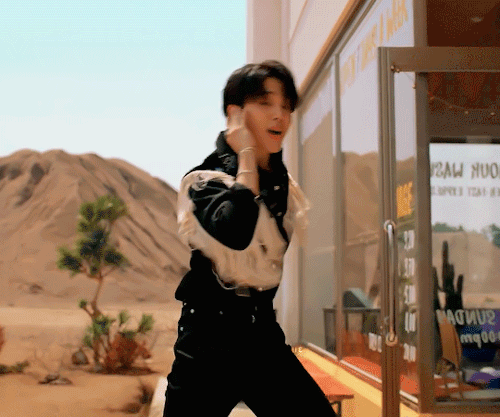 JIMIN - PERMISSION TO DANCE
