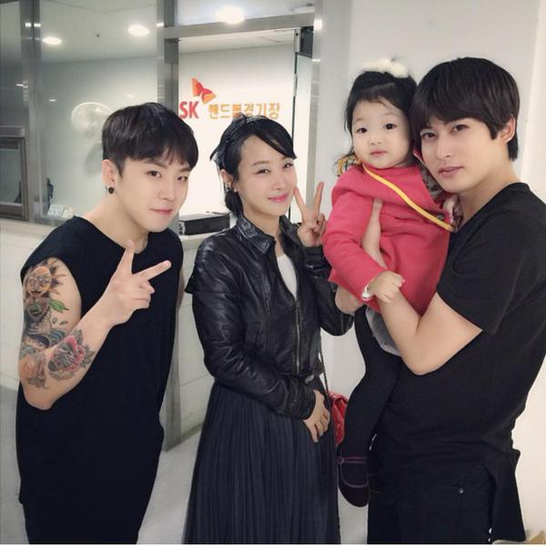 Block B Blogger : Does taeil currently have the most tattoos out of...
