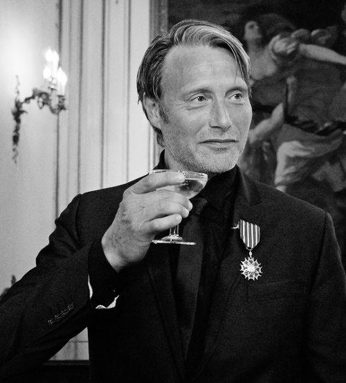 mikkelsenmads:  Mads Mikkelsen knighted by the French Ambassador to Denmark, April 27 2016 