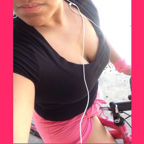 nerak616:  Bike ride was nice ☀️#verymuchneeded #sweatitout #bikeride #bicycle #lovetoride #littlepi